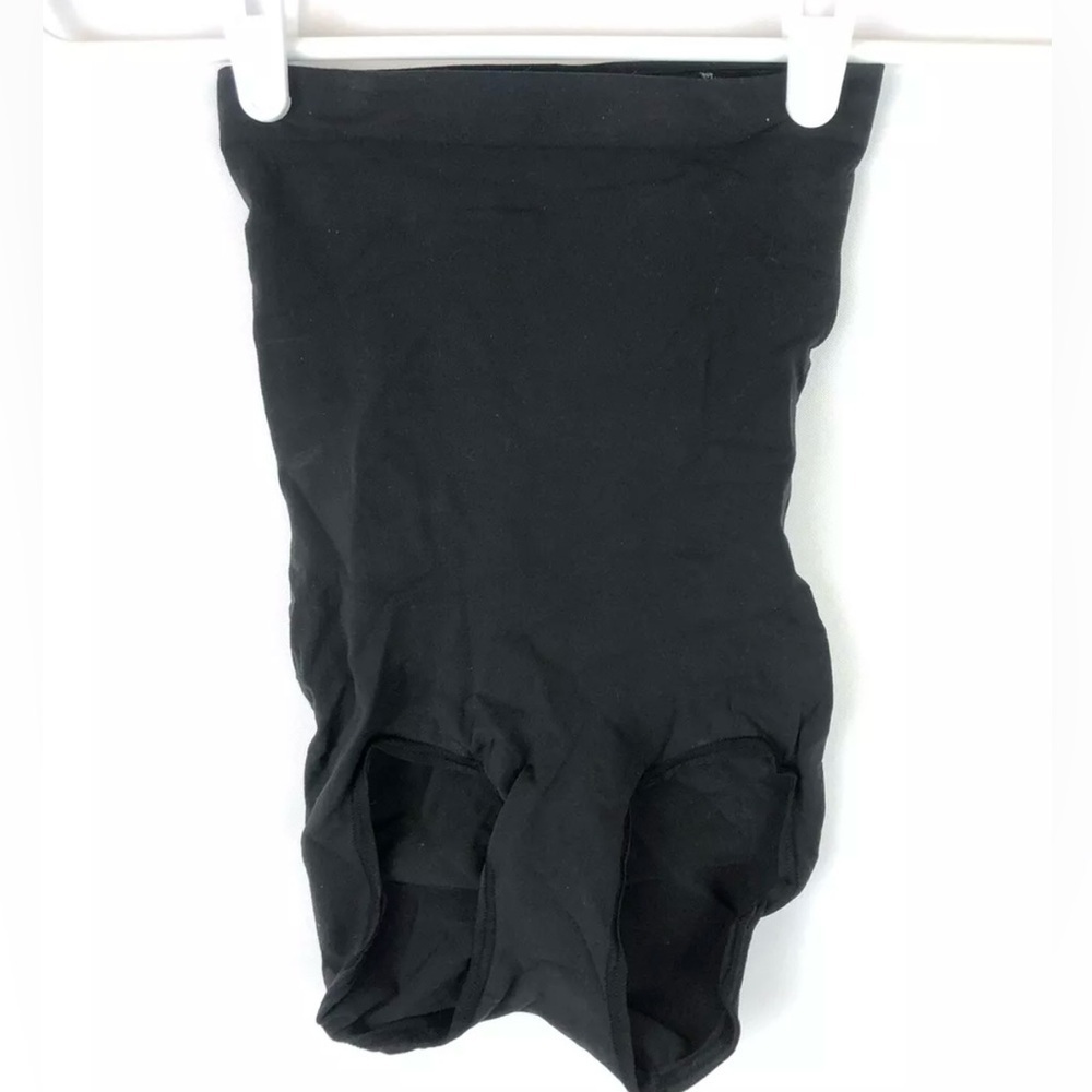Spanx Women’s Black High Rise Shaping Brief Size Small